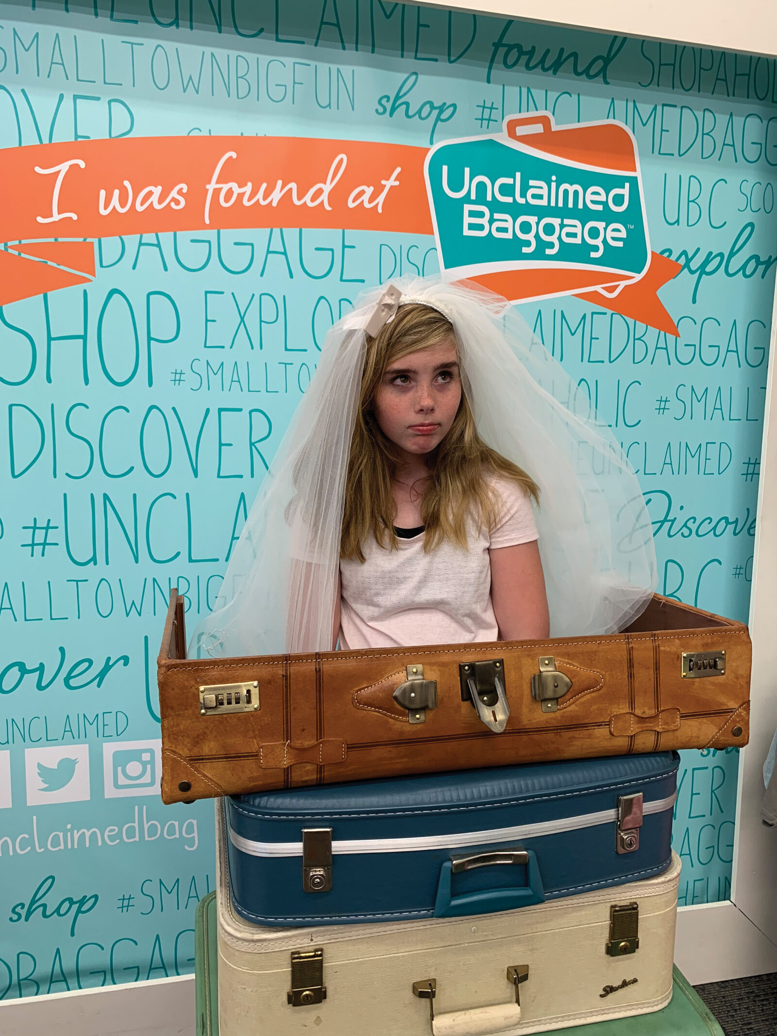 Unclaimed Baggage McMinn Life Magazine